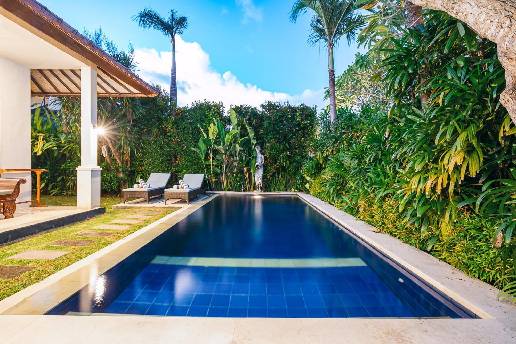 Mahayana Villa Batu Belig - Close To The Beach Canggu  Exterior photo