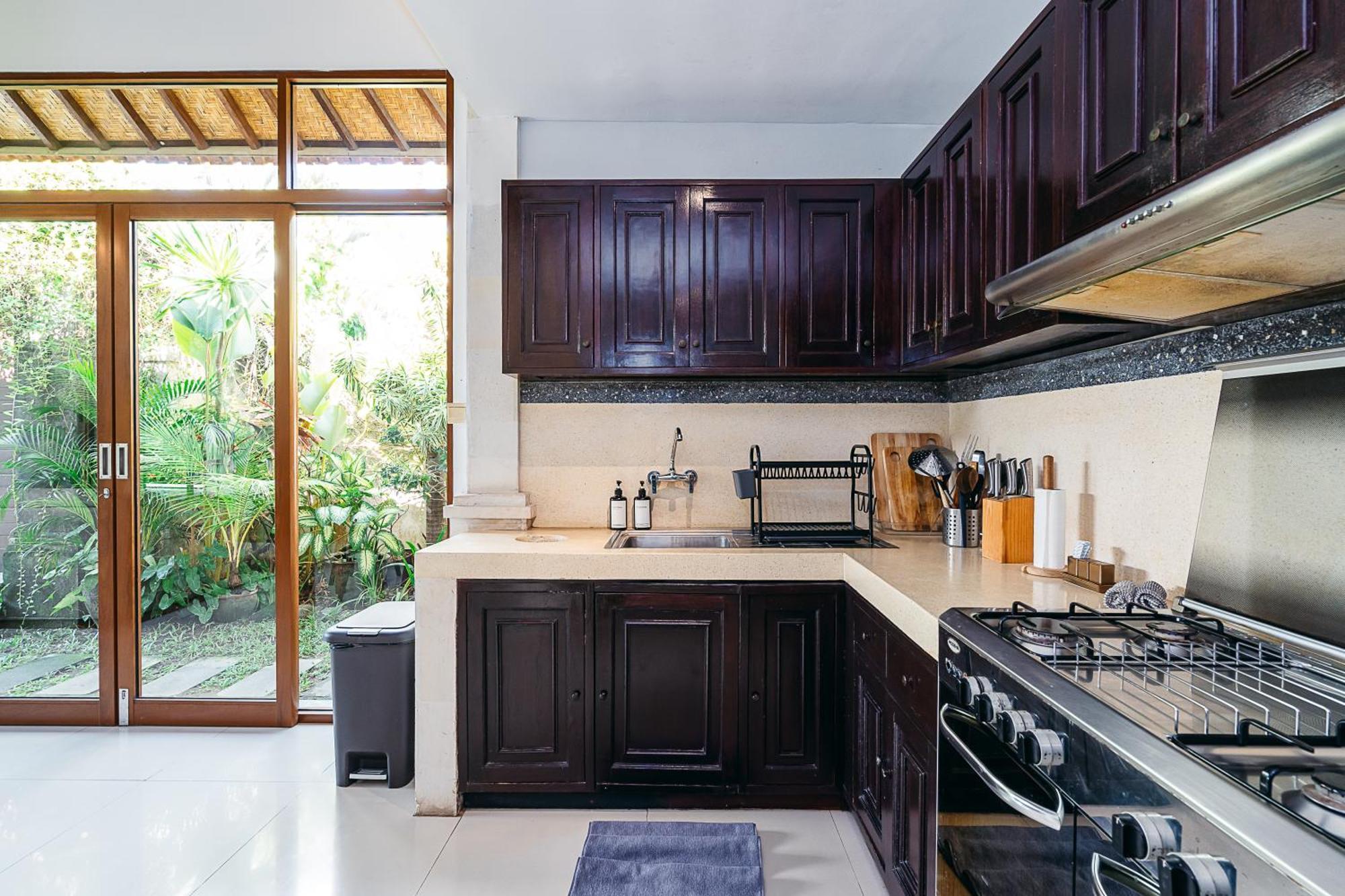 Mahayana Villa Batu Belig - Close To The Beach Canggu  Exterior photo